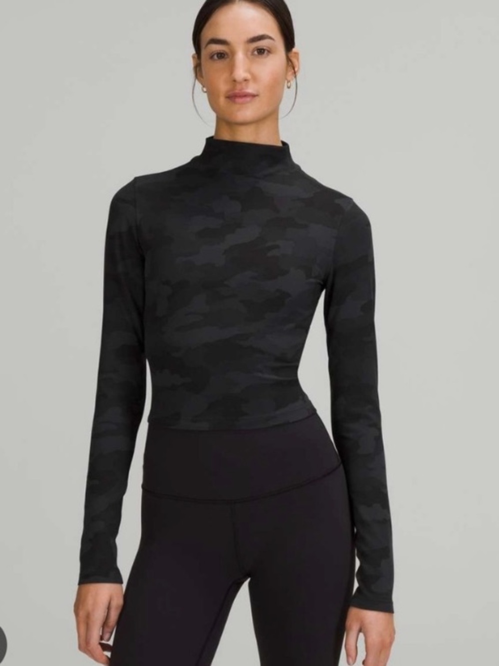 Lululemon black camo long sleeve top
